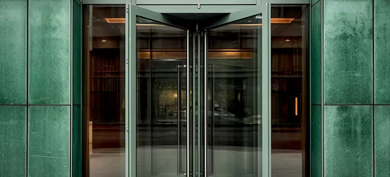 Commercial Garage Doors Repair in Scarborough, ON