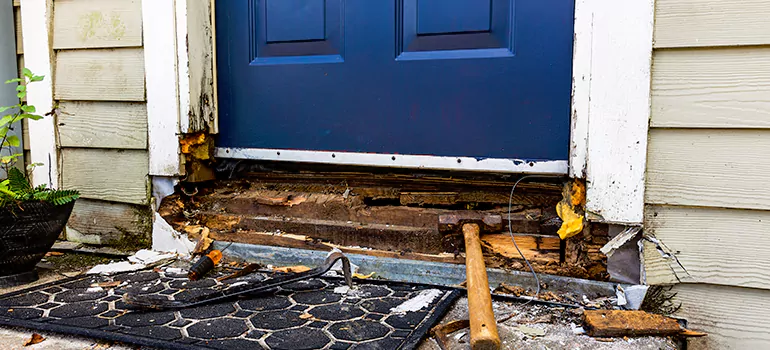 Broken Door Jamb Repair in Scarborough, ON