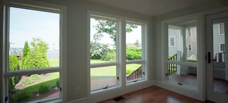 Double-hung Window Repair in Scarborough, ON