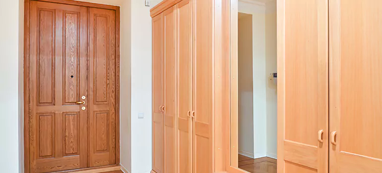 Prehung Wood Interior Doors in Brookside, ON